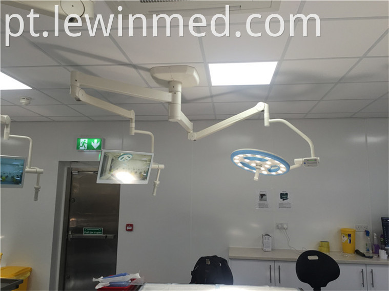 Medical device surgical light